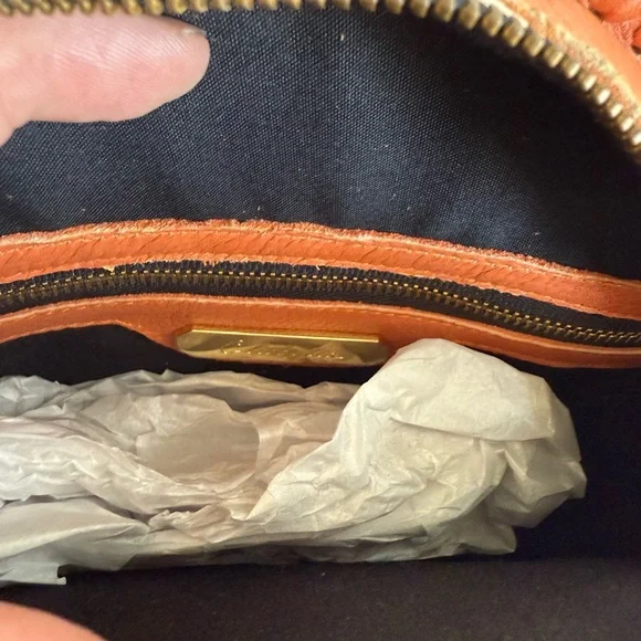 CLEOBELLA OBRAND CLEATHER CANTEEN STYLE SHOULDER BAG WITH WOVEN DETAILS - Picture 6 of 11